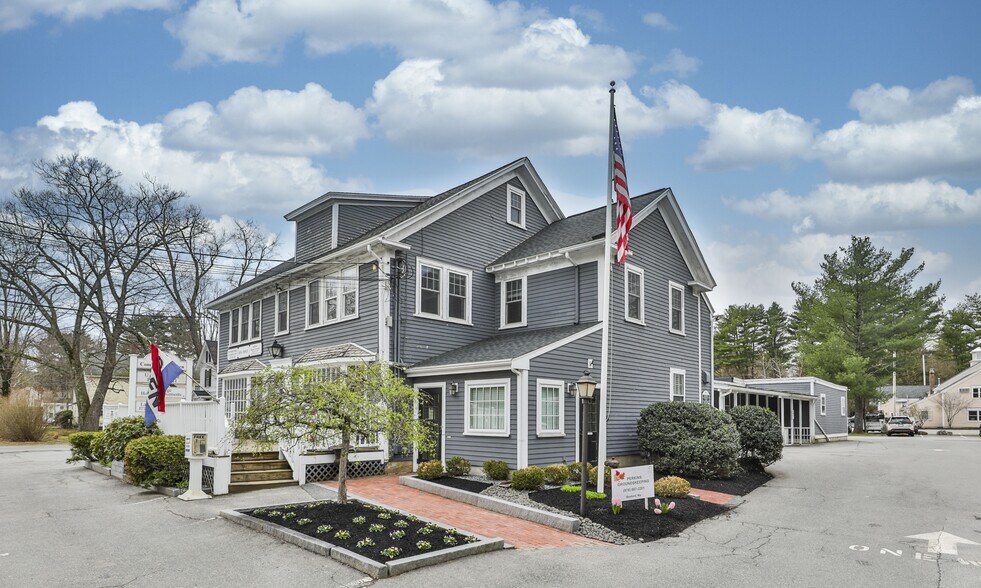 7 Elm St, Boxford, MA à louer - Photo de l’immeuble – Image 1 sur 11