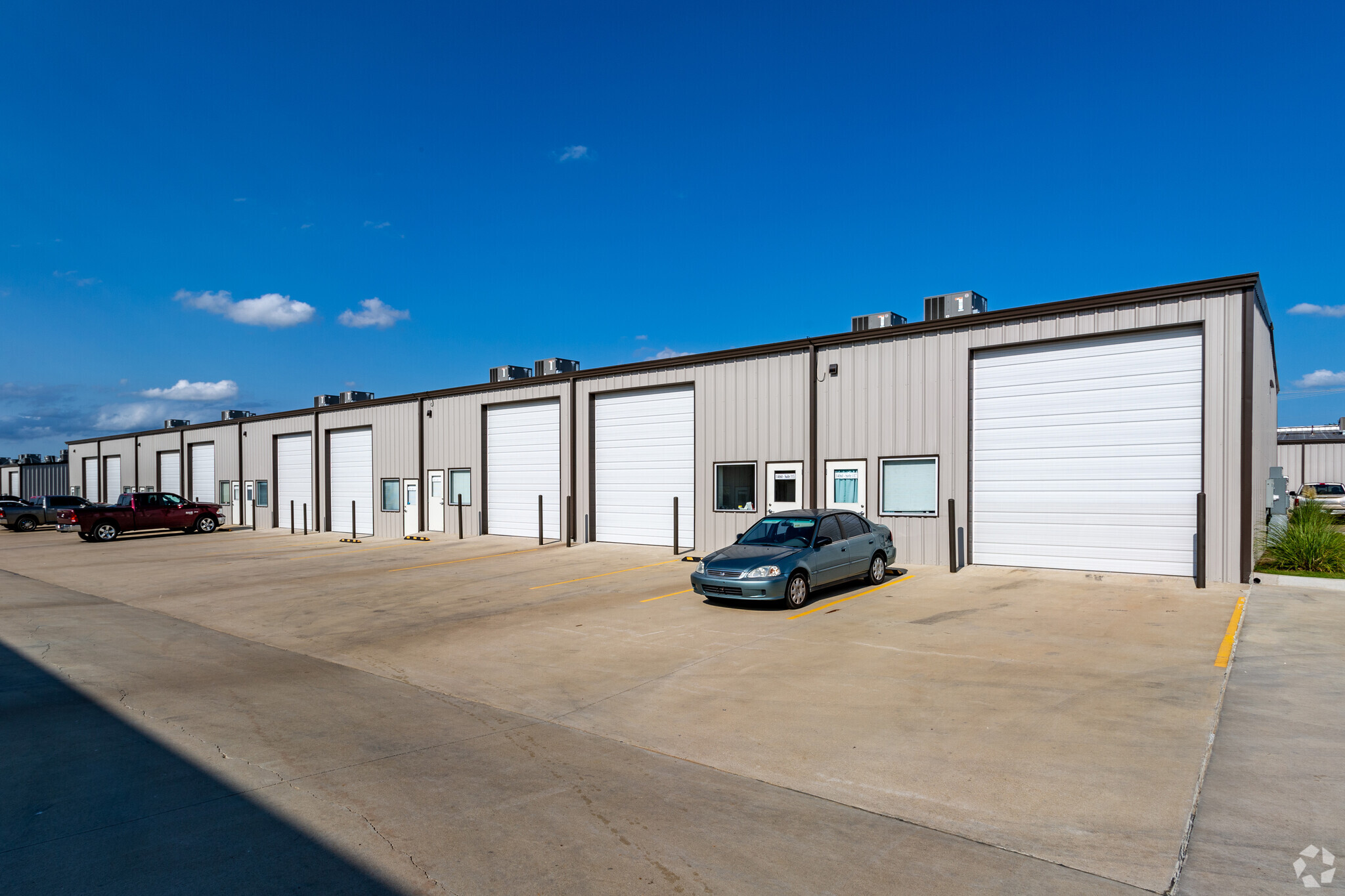 14060 S Peoria Ave, Glenpool, OK à louer Photo de l’immeuble– Image 1 sur 13