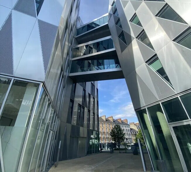 Bureau dans Rennes à louer - Photo de l’immeuble – Image 2 sur 5