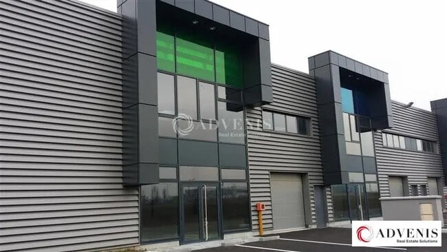 Plus de détails pour Industriel/Logistique à louer