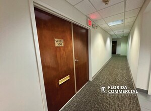 900 SE Federal Hwy, Stuart, FL à louer Photo intérieure– Image 1 sur 13