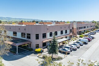 Plus de détails pour 715 Southpoint Blvd, Petaluma, CA - Bureau, Industriel/Logistique à louer