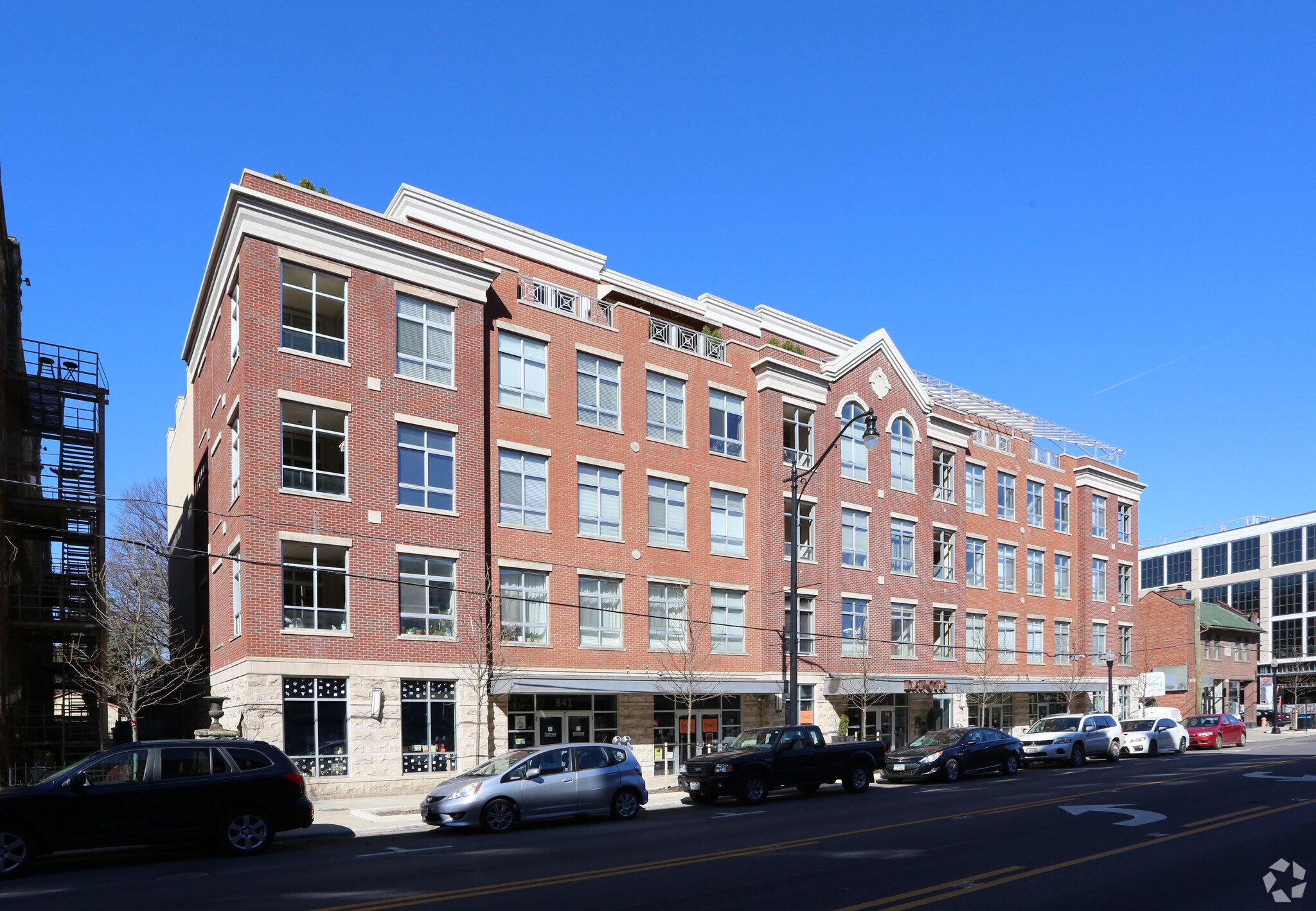 841-849 N High St, Columbus, OH à vendre Photo principale– Image 1 sur 9
