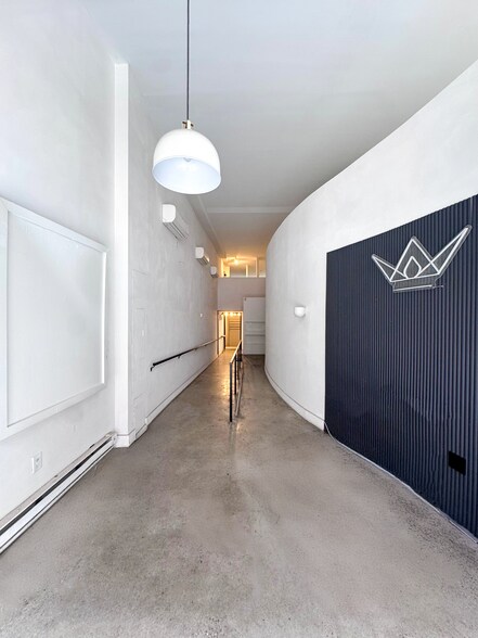 60 Orchard St, New York, NY à vendre - Photo de l’immeuble – Image 2 sur 9