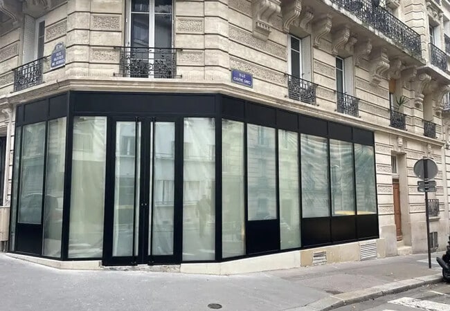 Plus de détails pour Local commercial à louer