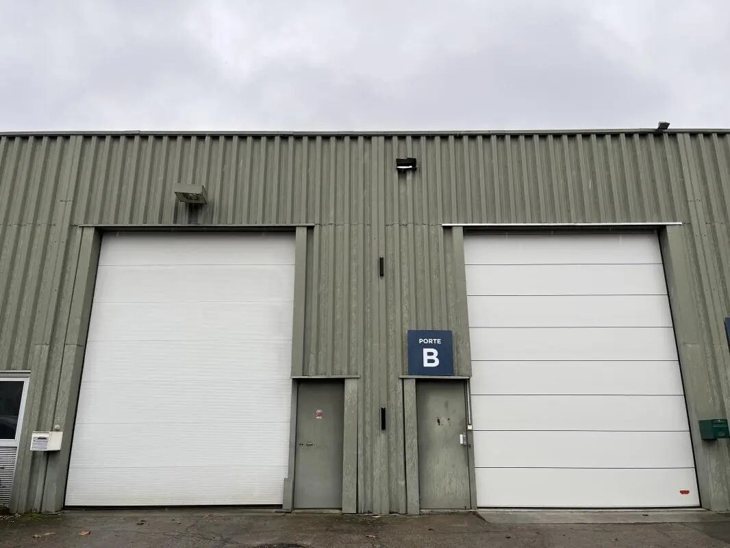 1-3 Avenue Jean Pierre Timbaud, Trappes à louer Photo de l’immeuble– Image 1 sur 9