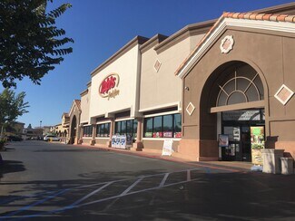 Plus de détails pour 5205-5295 Warner Ave, Huntington Beach, CA - Local commercial à louer