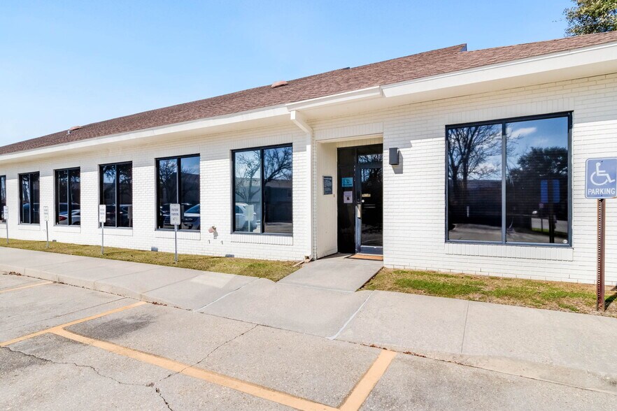 3839 W Congress St, Lafayette, LA à vendre - Photo de l’immeuble – Image 3 sur 17