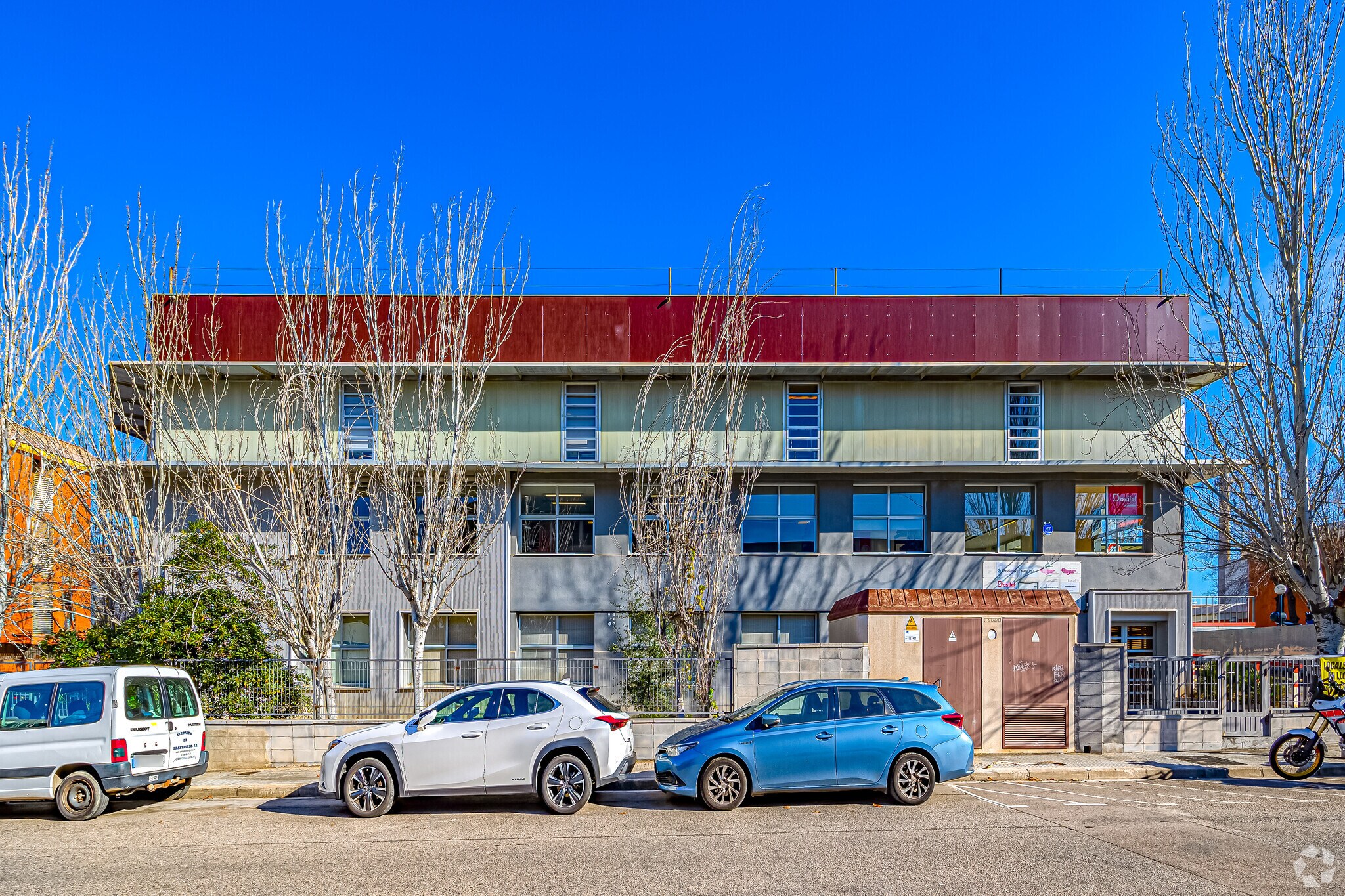 Industriel/Logistique dans Sant Just Desvern, Barcelona à louer Photo principale– Image 1 sur 5