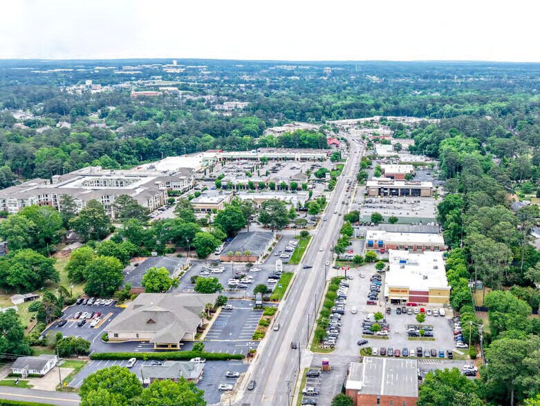 4700 Forest Dr, Columbia, SC à louer - Photo de l’immeuble – Image 2 sur 11