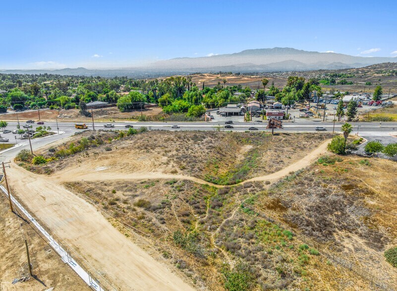 SEC Van Buren Blvd & Fred St, Riverside, CA à vendre - Photo de l’immeuble – Image 2 sur 7