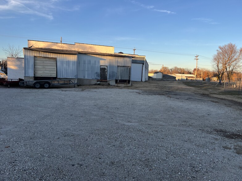 310 N Oak St, Mcpherson, KS à vendre - Photo de l’immeuble – Image 2 sur 12