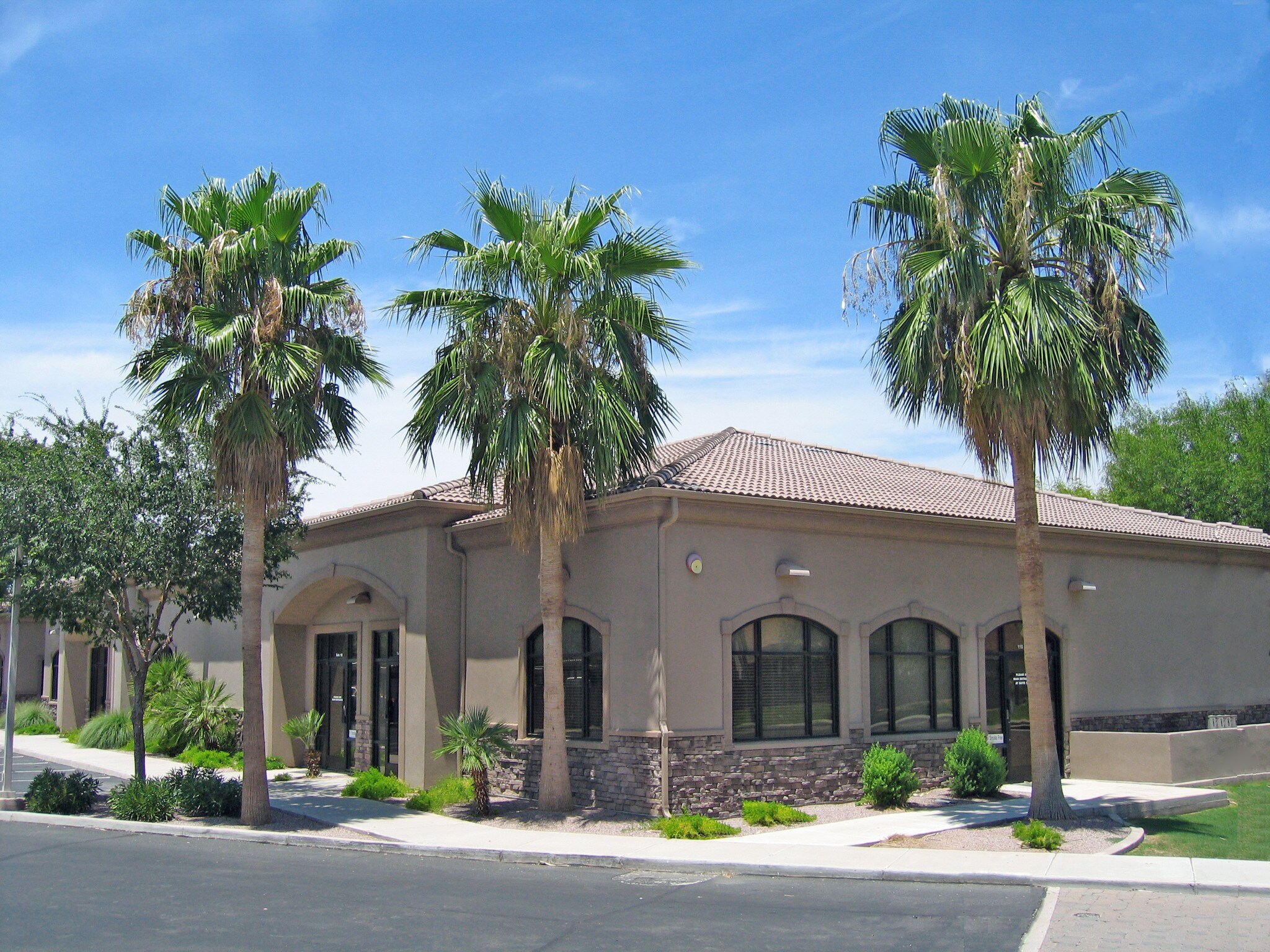 3850 E Baseline Rd, Mesa, AZ à louer Photo principale– Image 1 sur 4