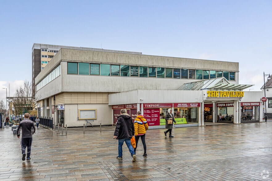 Burford St, Hoddesdon à louer - Photo principale – Image 1 sur 11