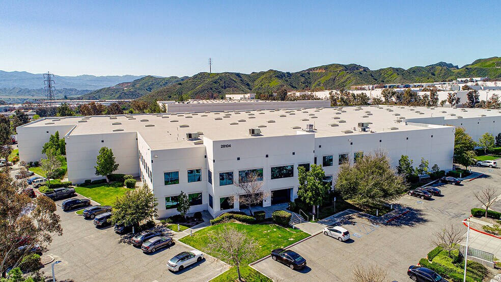28104-28144 Witherspoon Pky, Valencia, CA à louer - Photo de l’immeuble – Image 2 sur 15
