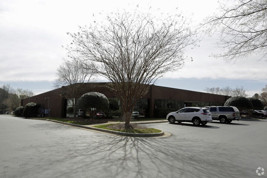 3514 Bush St, Raleigh, NC à louer - Photo de l’immeuble – Image 2 sur 6