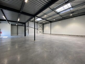 Plus de détails pour Industriel/Logistique à louer