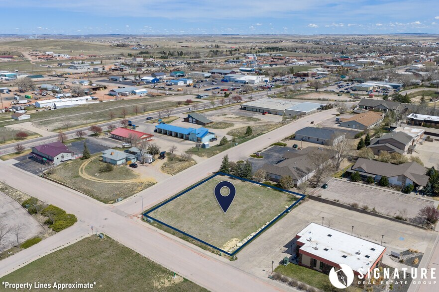 1403 3rd st, Gillette, WY à vendre - Photo principale – Image 1 sur 20