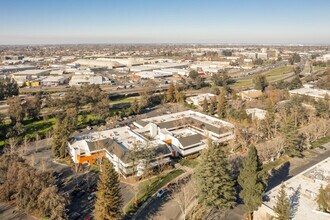 1451 River Park Dr, Sacramento, CA - VUE AÉRIENNE  vue de carte - Image1