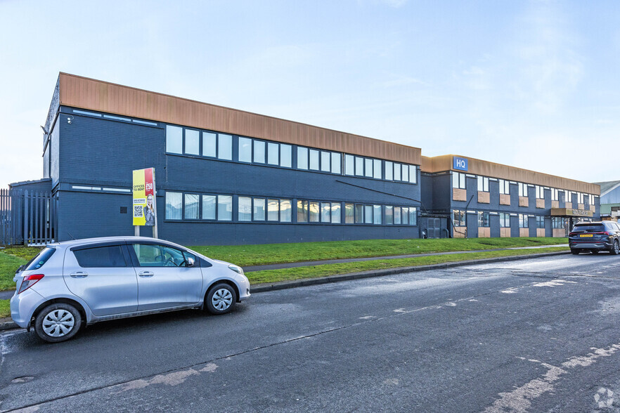 Richardshaw Rd, Pudsey à louer - Photo de l’immeuble – Image 2 sur 2