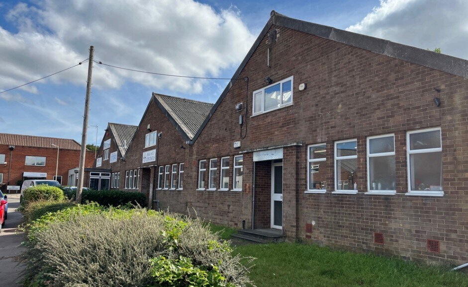 2-16 Woodfield Rd, Welwyn Garden City à vendre Photo de l’immeuble– Image 1 sur 4