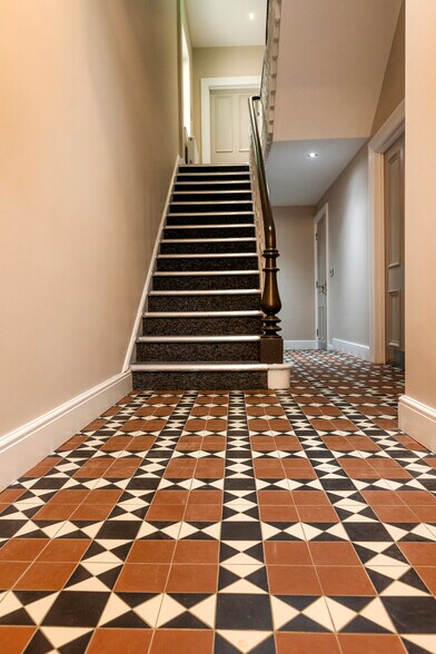 8 Elmwood Av, Belfast à louer - Hall d’entrée – Image 2 sur 10