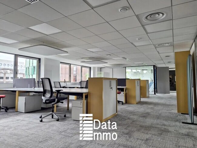 Plus de détails pour Bureau à louer