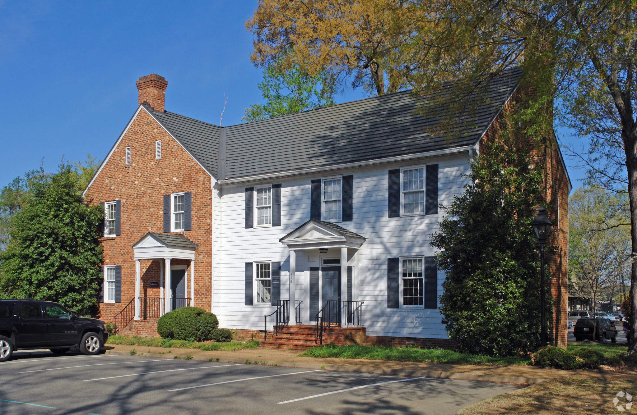 713 N Courthouse Rd, Richmond, VA à vendre Photo principale– Image 1 sur 7