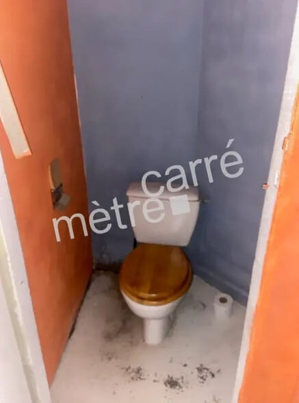 Local commercial dans Nantes à louer - Photo de l’immeuble – Image 3 sur 3