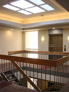 2111 Golfside Dr, Ypsilanti, MI à louer - Hall d’entrée – Image 2 sur 3