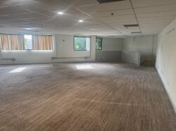 9830 Prospect Ave, Santee, CA à louer Photo intérieure– Image 1 sur 3