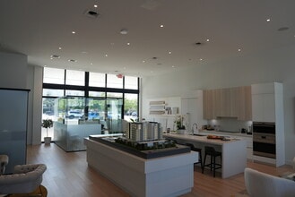 3206 E Atlantic Blvd, Pompano Beach, FL à louer Photo intérieure– Image 2 sur 12