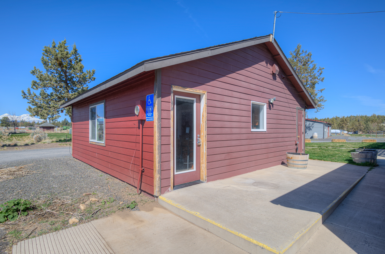 19330 Pinehurst Rd, Bend, OR à vendre Photo principale– Image 1 sur 25