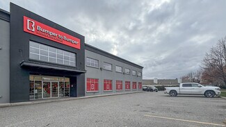 Plus de détails pour 1953-1955 Baron Rd, Kelowna, BC - Local commercial à vendre