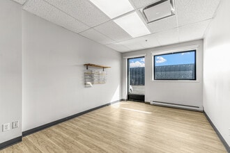 2435 Av Watt, Québec, QC à louer Photo intérieure– Image 2 sur 8