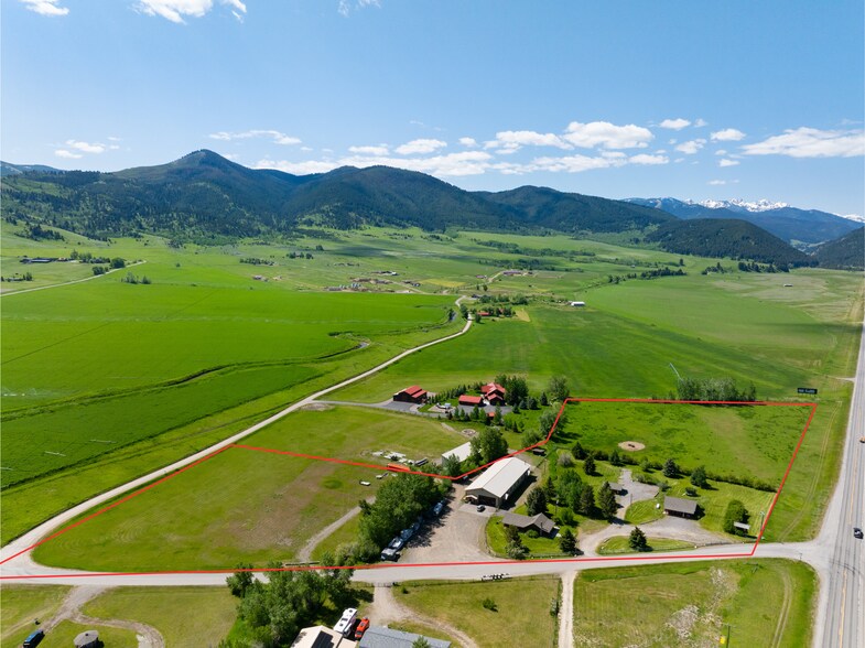 70 Williams Rd E, Gallatin Gateway, MT à vendre - Aérien – Image 3 sur 60