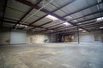 15085 La Palma Dr, Chino, CA à louer Photo intérieure– Image 2 sur 4