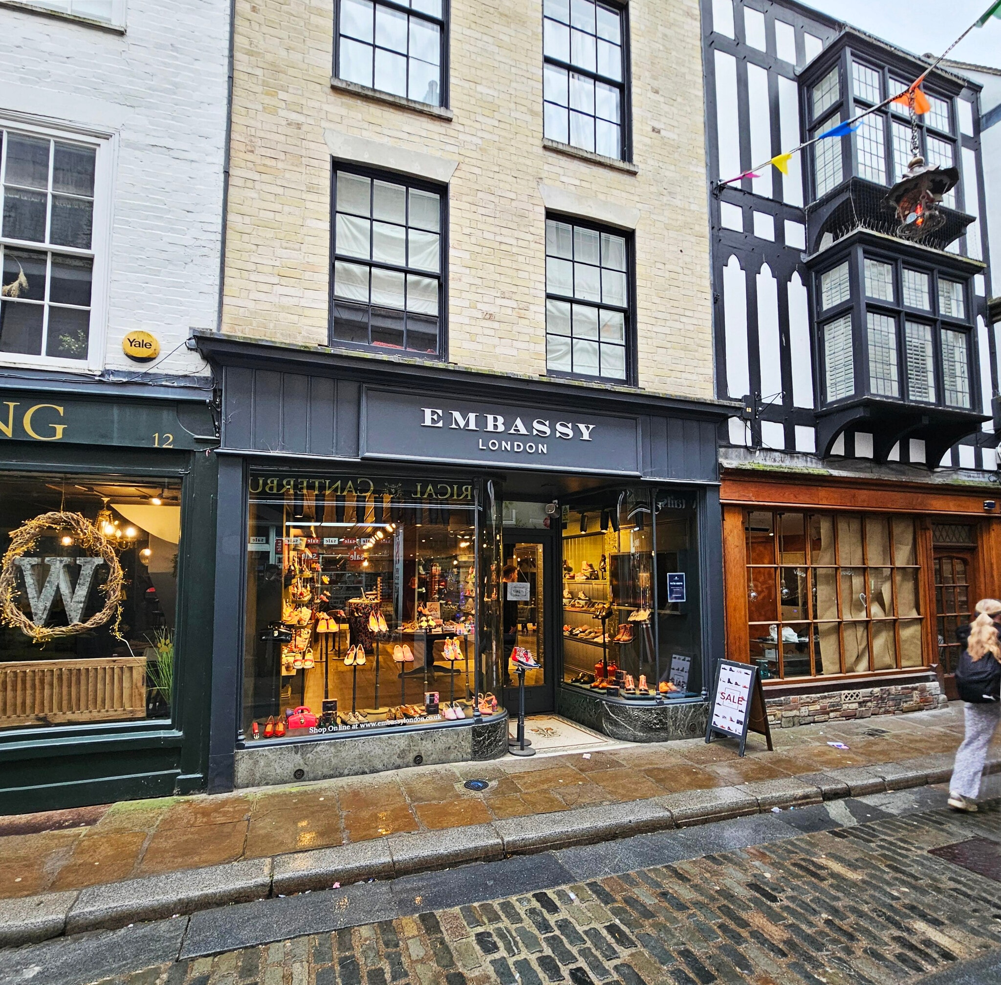 11 Mercery Ln, Canterbury à louer Photo principale– Image 1 sur 3