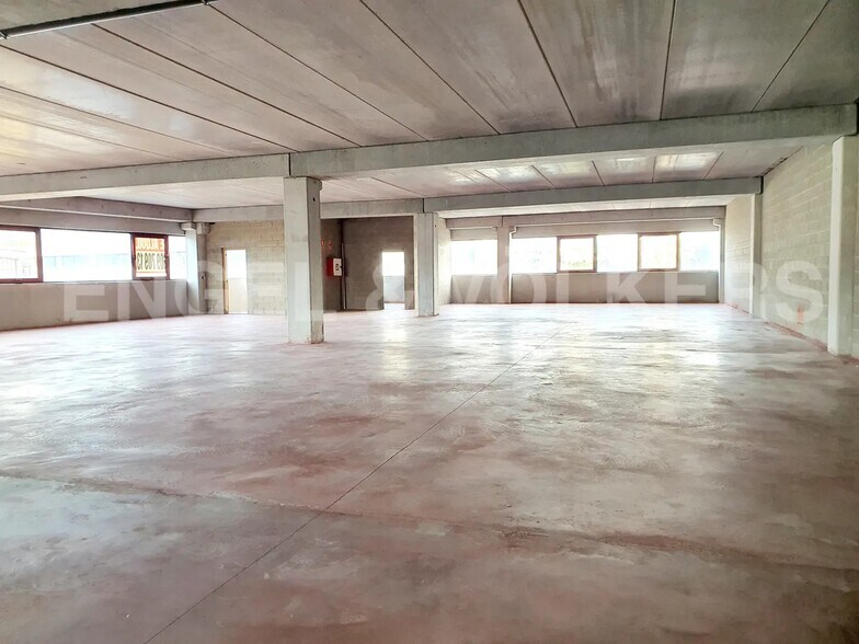 Industriel/Logistique dans Badalona, Barcelona à vendre - Photo intérieure – Image 3 sur 5