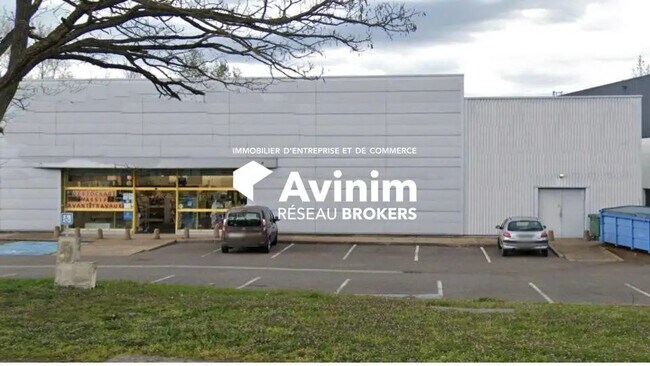 Plus de détails pour Local commercial à louer