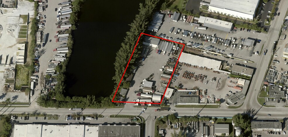 4701 Oakes Rd, Davie, FL à louer - Photo principale – Image 1 sur 7