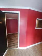 2523 Roosevelt Hwy, College Park, GA à louer Photo intérieure– Image 2 sur 8