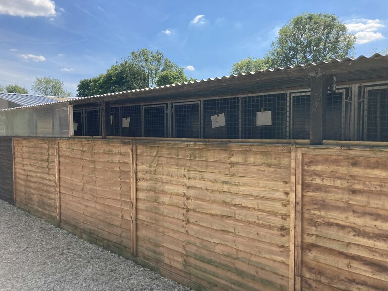 Bar Ln, Princes Risborough à vendre - Photo de l’immeuble – Image 3 sur 6
