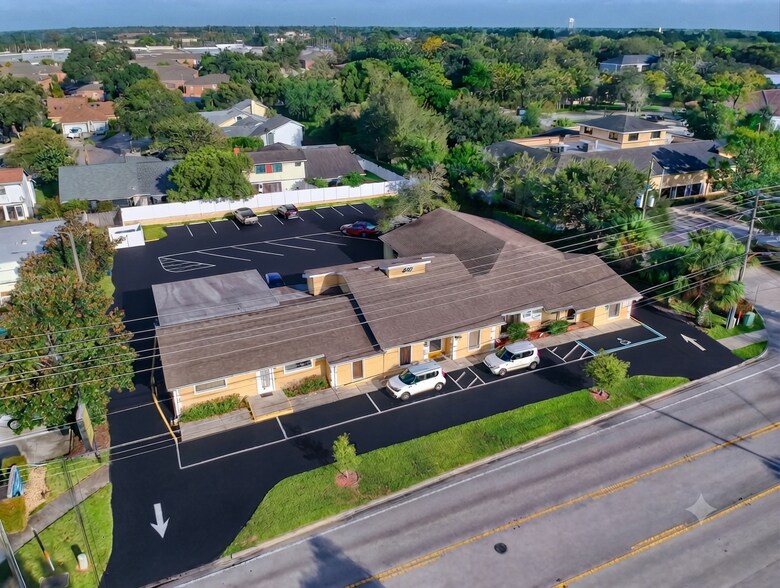 407 Lake Howell Rd, Maitland, FL à vendre - Photo de l’immeuble – Image 1 sur 21