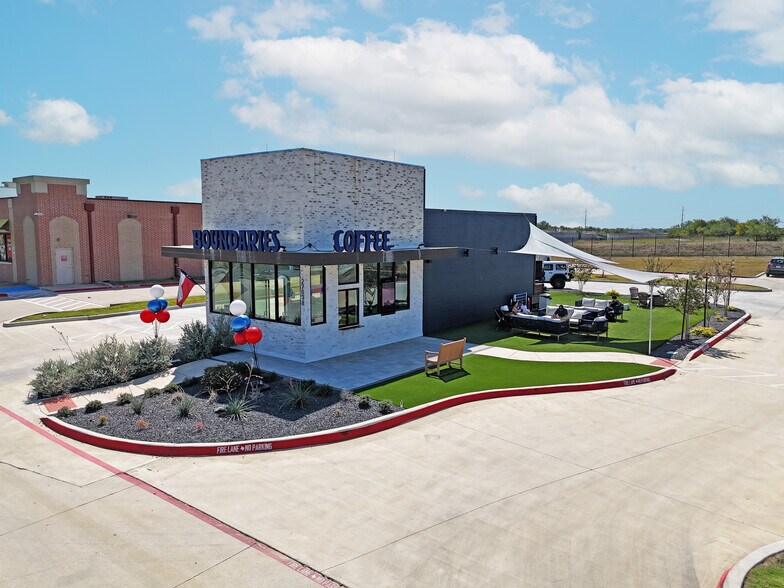 27078 US-380, Little Elm, TX à vendre - Photo principale – Image 1 sur 5