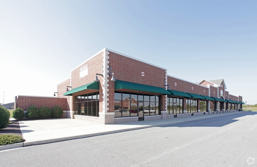 101-129 E 107th Ave, Crown Point, IN à louer - Photo de l’immeuble – Image 1 sur 6