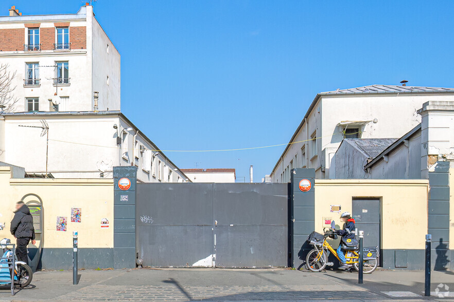 Industriel/Logistique dans Montreuil à louer - Photo de l’immeuble – Image 3 sur 4