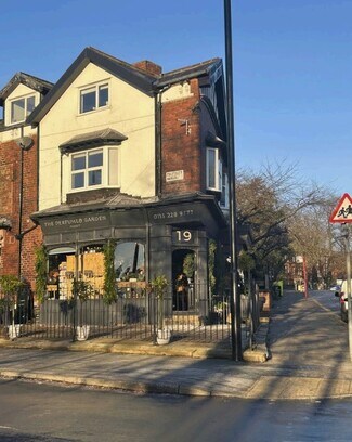 Plus de détails pour 19 Harrogate Rd, Leeds - Local commercial à vendre
