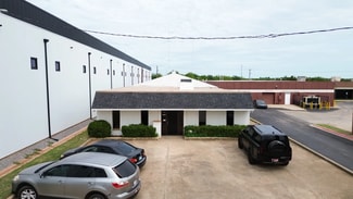 Plus de détails pour 7624 N Broadway Ext, Oklahoma City, OK - Bureau à vendre