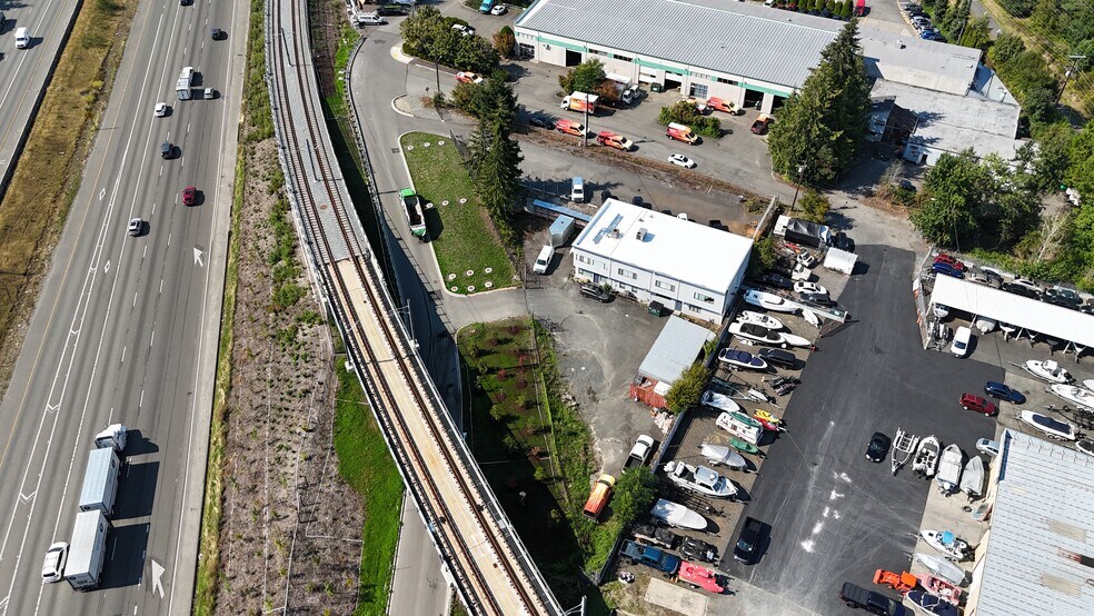 20715 50th Ave W, Lynnwood, WA à louer - Photo de l’immeuble – Image 2 sur 5